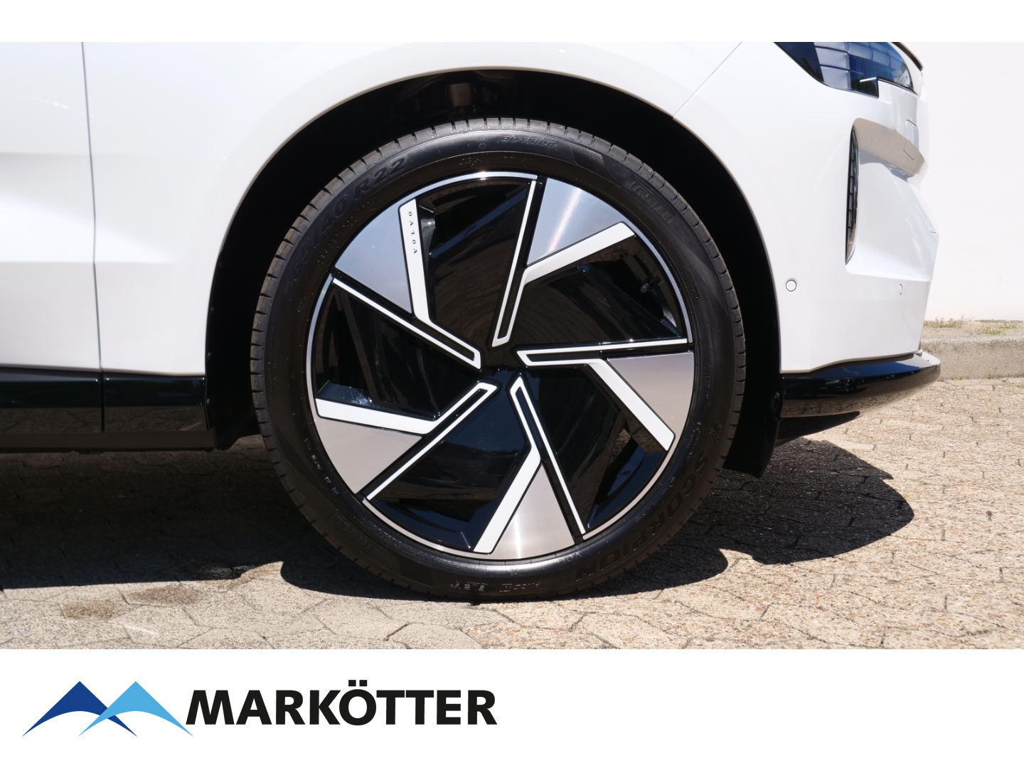 Fahrzeugabbildung Volvo EX90 Ultra Twin Motor AWD 7-Sitzer/22''/B&W/AHK