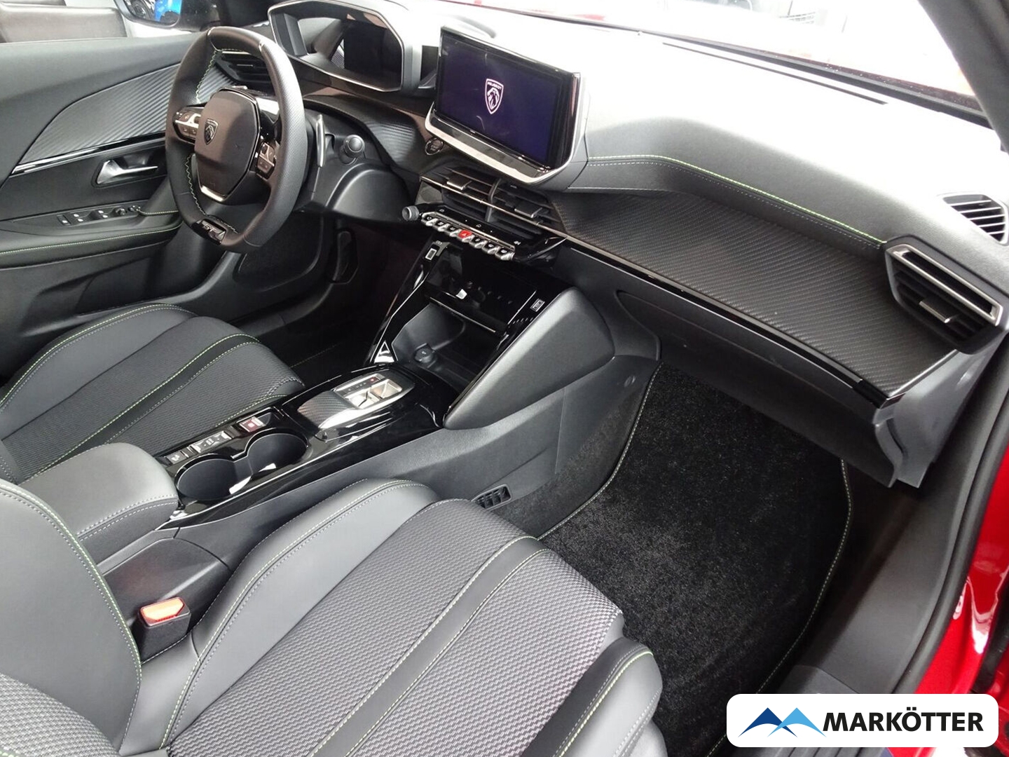 Fahrzeugabbildung Peugeot 2008 GT 145/ACC/CAM/NAVI/Pano/Keyless/LED
