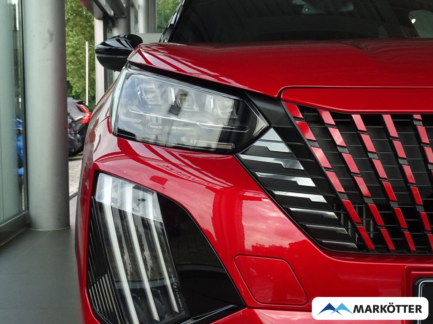 Fahrzeugabbildung Peugeot 2008 GT 145/ACC/CAM/NAVI/Pano/Keyless/LED