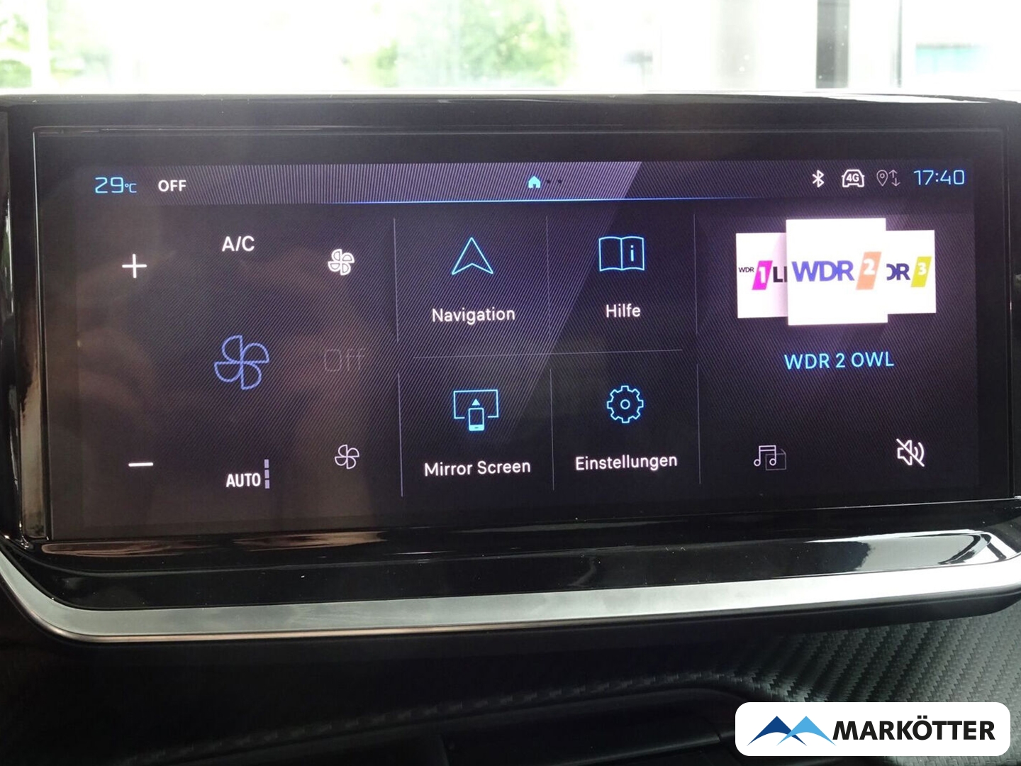 Fahrzeugabbildung Peugeot 2008 GT 145/ACC/CAM/NAVI/Pano/Keyless/LED