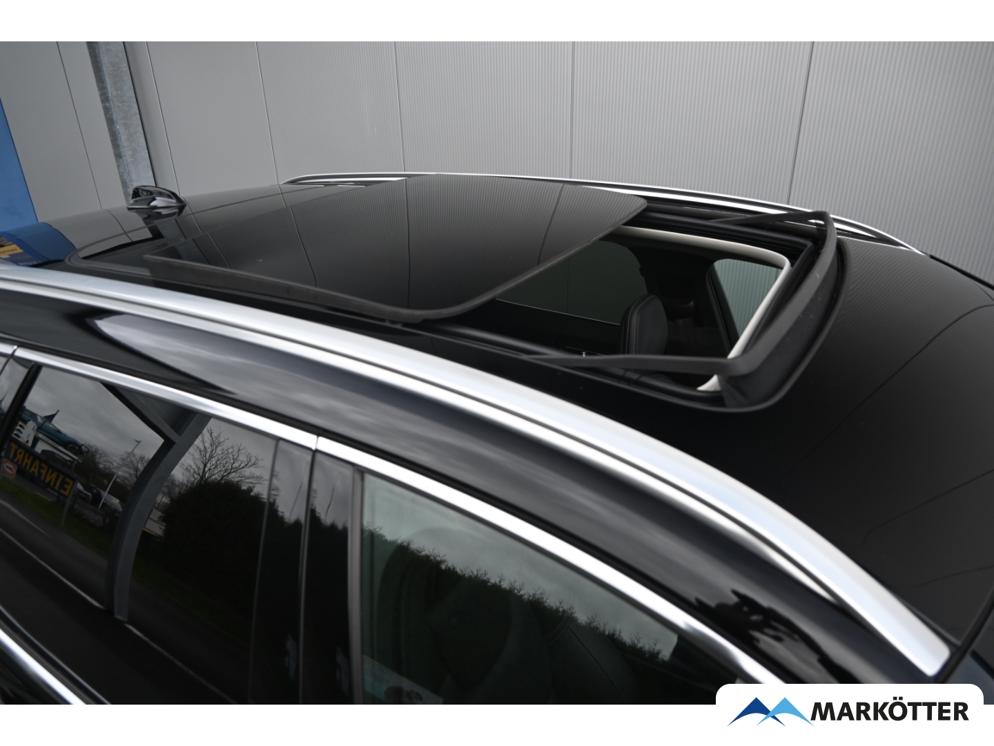 Fahrzeugabbildung Volvo XC60 T6 AWD Inscription Recharge ACC/Schiebedach