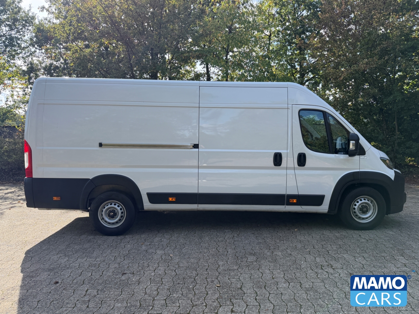 Fahrzeugabbildung Opel Movano Kasten 3.5t verstärkt L4H2 BlueHDI180