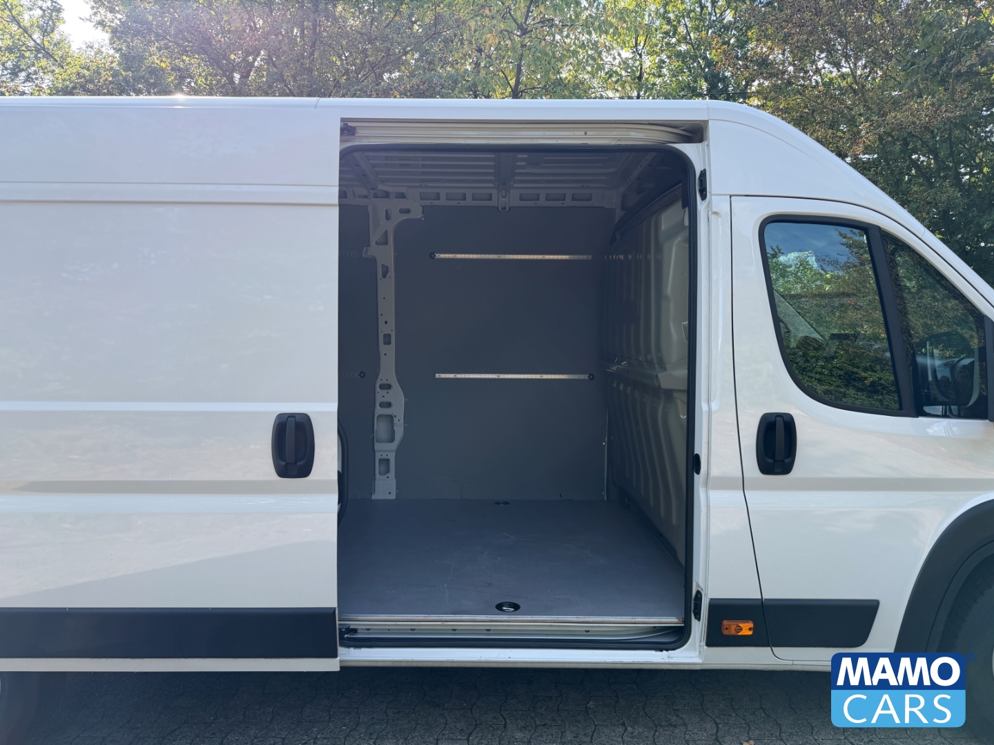 Fahrzeugabbildung Opel Movano Kasten 3.5t verstärkt L4H2 BlueHDI180