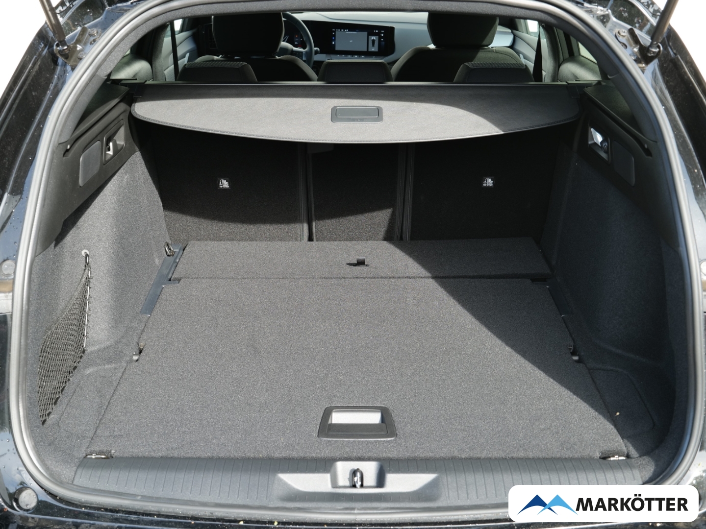 Fahrzeugabbildung Opel Astra ST Edition AHK/ALLW./Infotainment-Paket/Tech-Paket