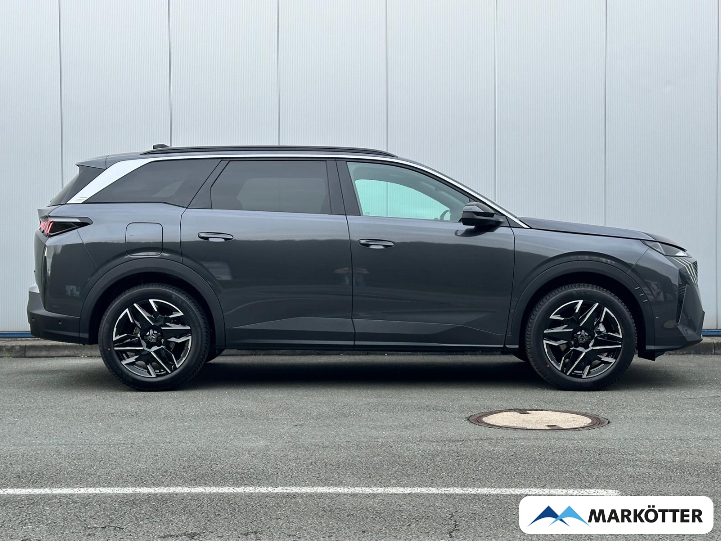 Fahrzeugabbildung Peugeot 5008 MHEV 145 Allure Business ACC/360°/Allwetter