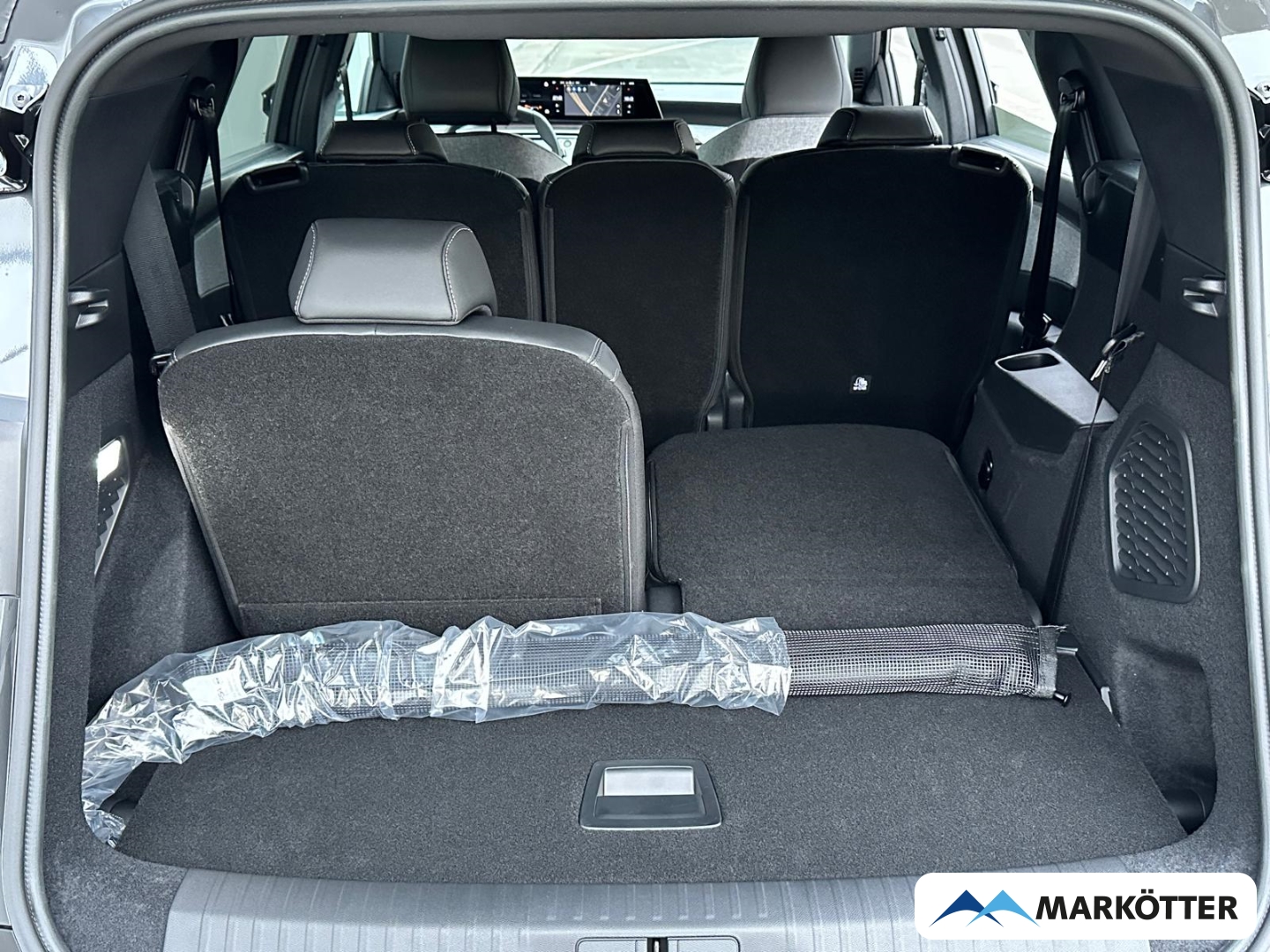 Fahrzeugabbildung Peugeot 5008 MHEV 145 Allure Business ACC/360°/Allwetter