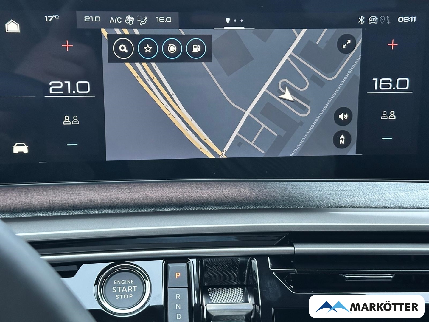 Fahrzeugabbildung Peugeot 5008 MHEV 145 Allure Business ACC/360°/Allwetter