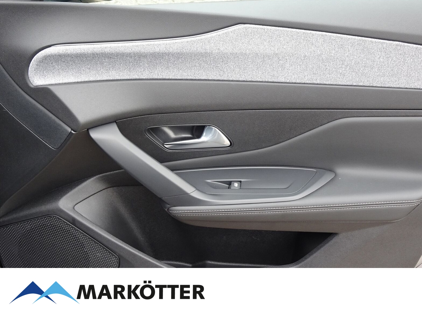 Fahrzeugabbildung Peugeot 308 SW Allure 1.2 PureTech 130 ACC/KEYLESS/360