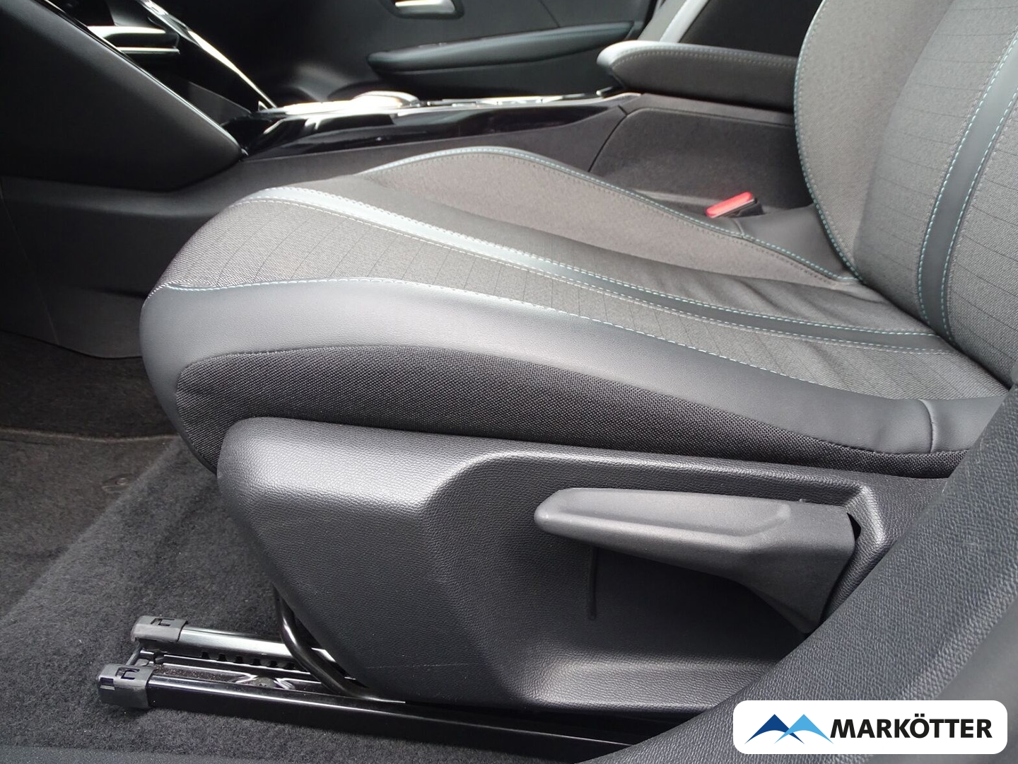 Fahrzeugabbildung Peugeot e-208 Allure Pack Gar. PDC/LED/SHZ/Navi