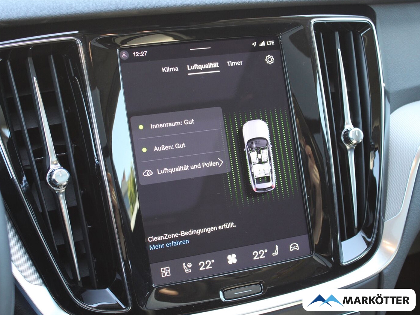 Fahrzeugabbildung Volvo V60 B4 Plus Dark PANO/360/H&K/BLIS/ACC/VOLL-LED