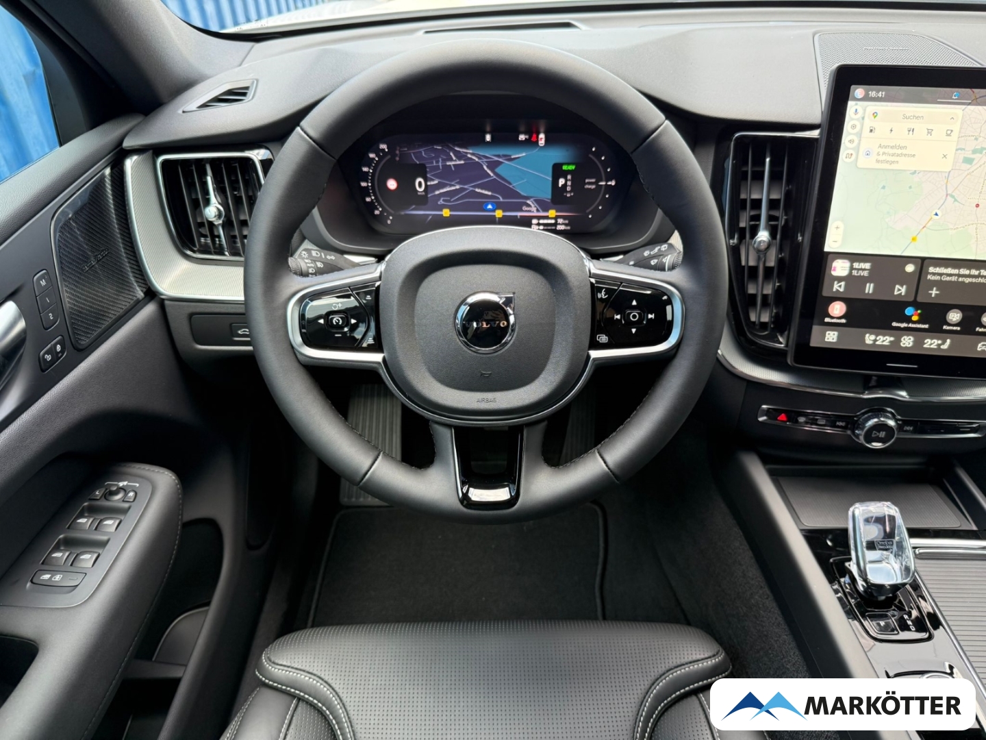 Fahrzeugabbildung Volvo XC60 T8 AWD Plus Black Edition Plug-In Hybrid