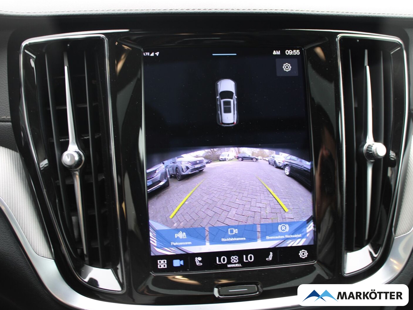 Fahrzeugabbildung Volvo V60 Kombi Ultimate Dark Recharge Plug-In Hybrid/ACC/SHZ/LHZ/LED