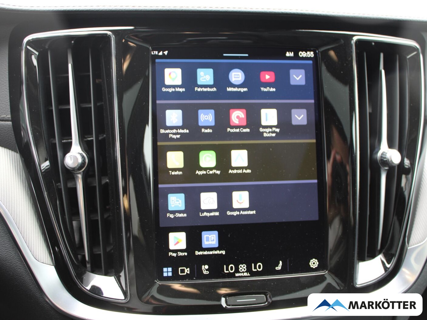 Fahrzeugabbildung Volvo V60 Kombi Ultimate Dark Recharge Plug-In Hybrid/ACC/SHZ/LHZ/LED