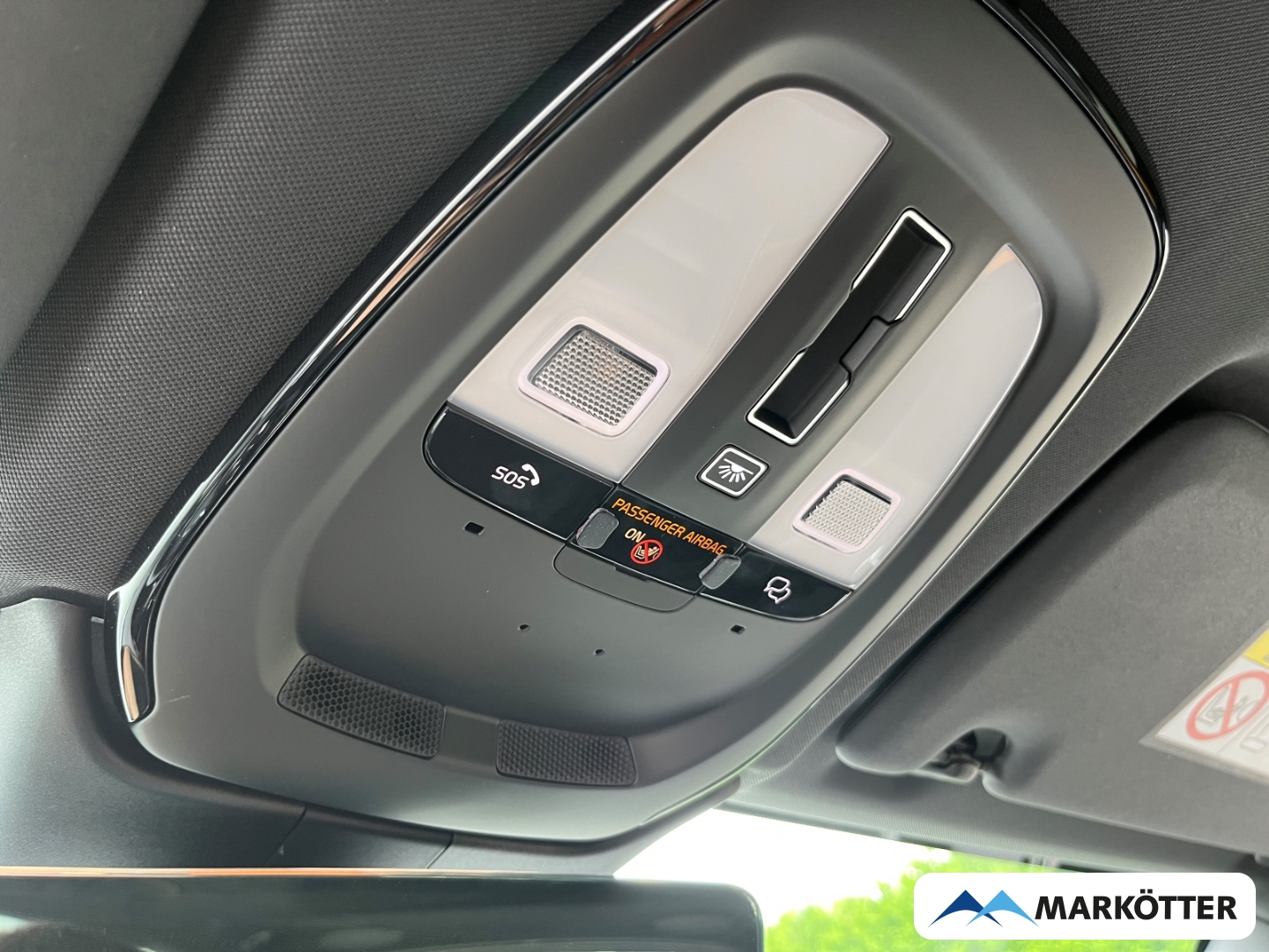 Fahrzeugabbildung Volvo XC60 T8 AWD Recharge Polestar Engineered/B&W
