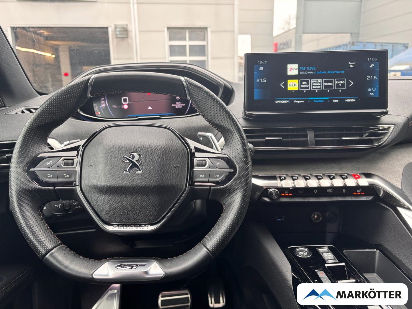 Fahrzeugabbildung Peugeot 5008 GT 7-Sitzer ACC/BLIS/CAM/LED/SHZ/PANO