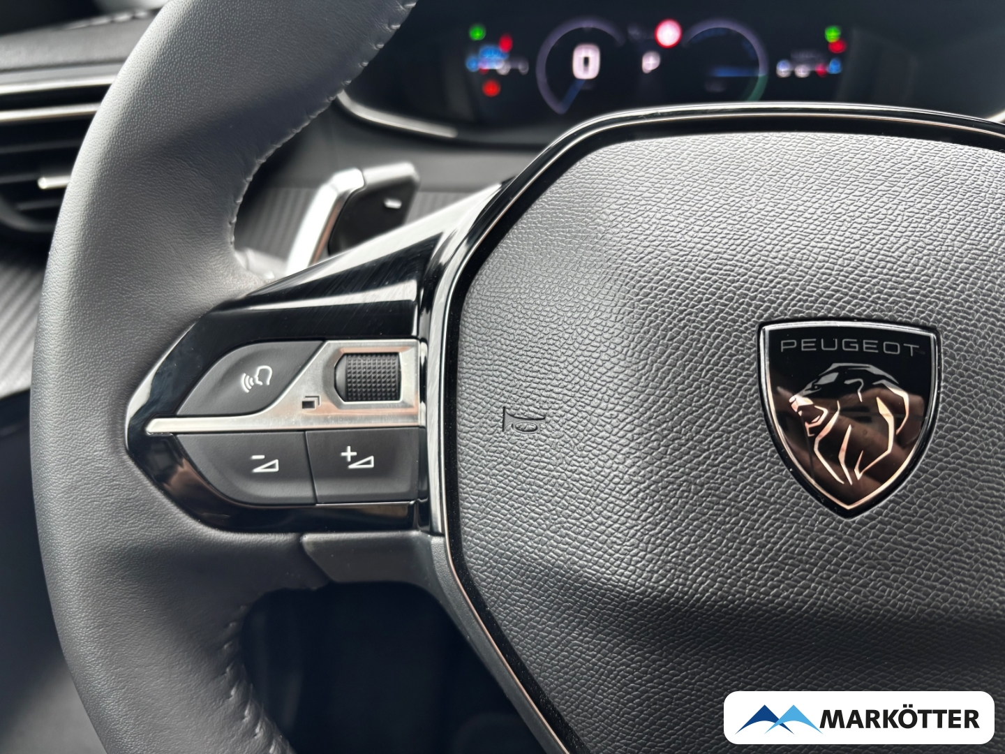 Fahrzeugabbildung Peugeot 208 Allure Hybrid APPLE/KLIMA/CAM/SHZ/LED/TEMPO