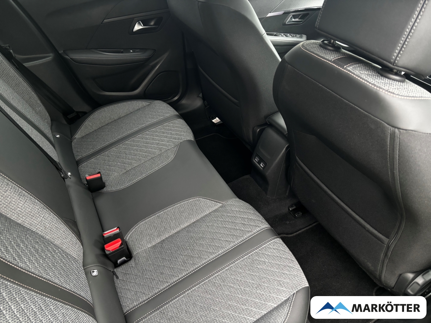 Fahrzeugabbildung Peugeot 208 Allure Hybrid APPLE/KLIMA/CAM/SHZ/LED/TEMPO
