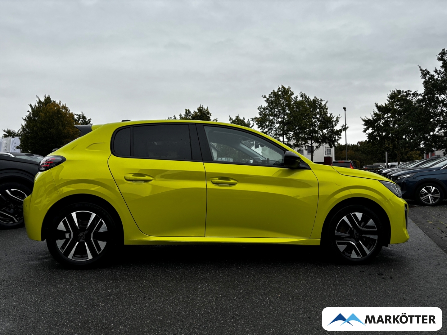 Fahrzeugabbildung Peugeot 208 Allure Hybrid APPLE/KLIMA/CAM/SHZ/LED/TEMPO