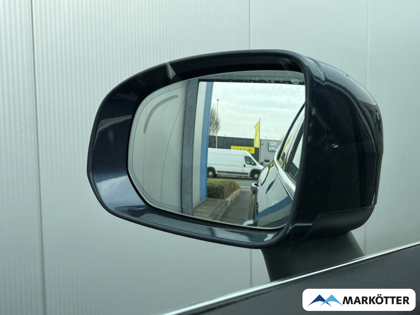 Fahrzeugabbildung Volvo XC60 B4 Inscription ACC/H&K/LenkradH/Kamera/19''