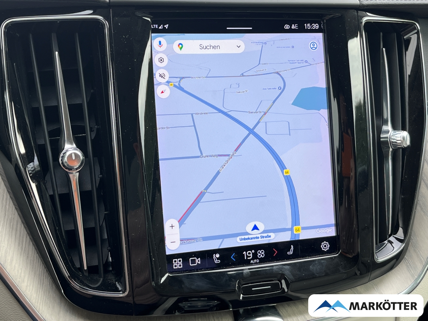 Fahrzeugabbildung Volvo XC60 B4 Inscription ACC/H&K/LenkradH/Kamera/19''