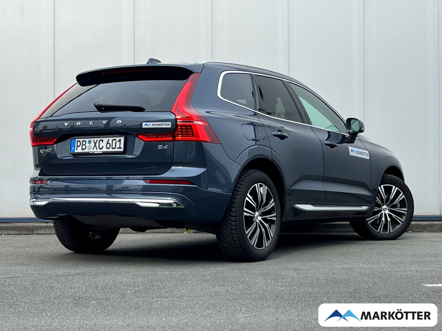 Fahrzeugabbildung Volvo XC60 B4 Inscription ACC/H&K/LenkradH/Kamera/19''