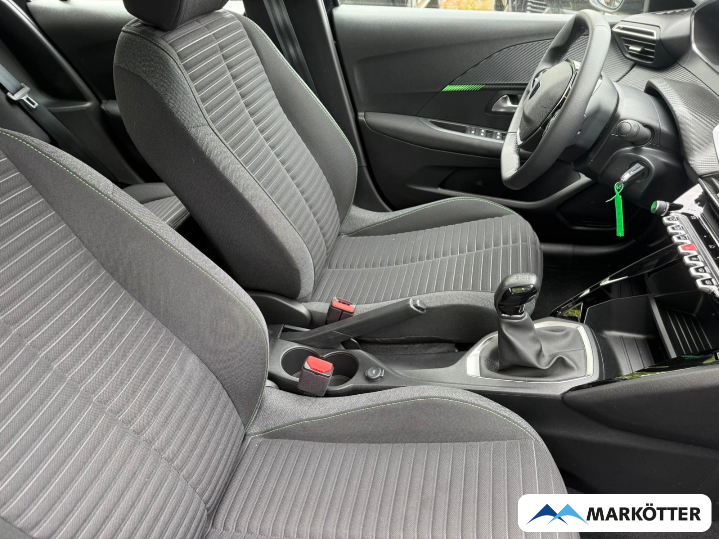 Fahrzeugabbildung Peugeot 208 Active CARPLY/DAB/LED/NAVI/PDC/SHZ/TEMP
