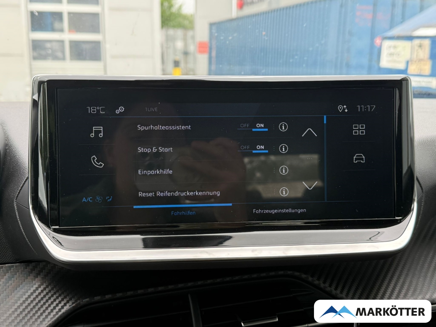 Fahrzeugabbildung Peugeot 208 Active CARPLY/DAB/LED/NAVI/PDC/SHZ/TEMP