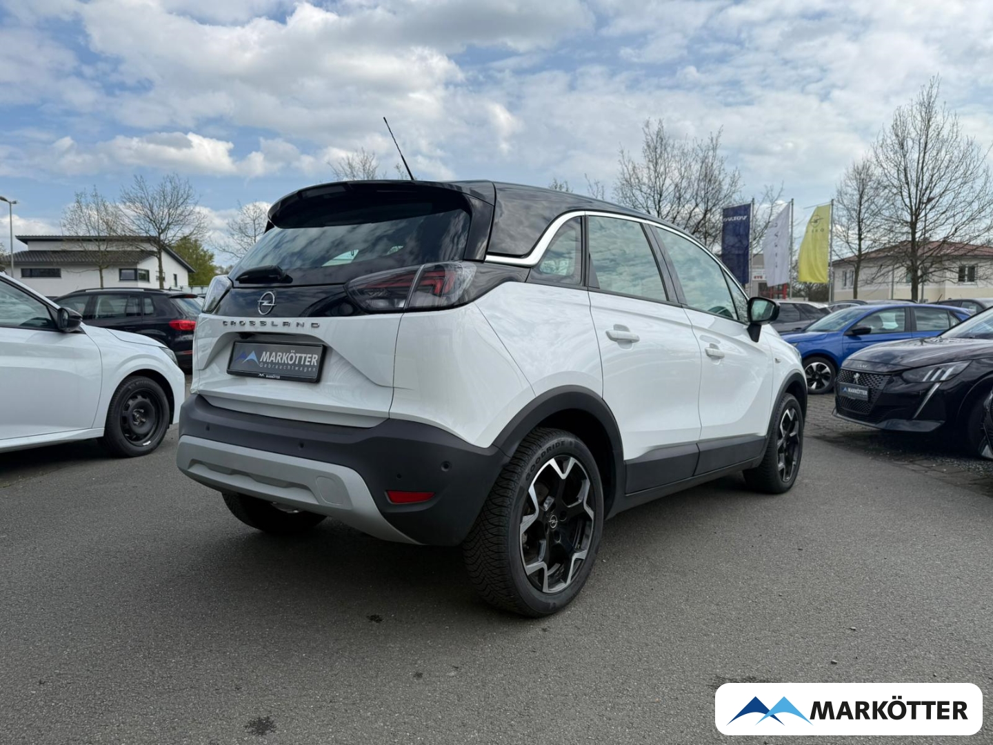 Fahrzeugabbildung Opel Crossland 1.2 Elegance Turbo BLIS/FSH/SHZ/NAVI
