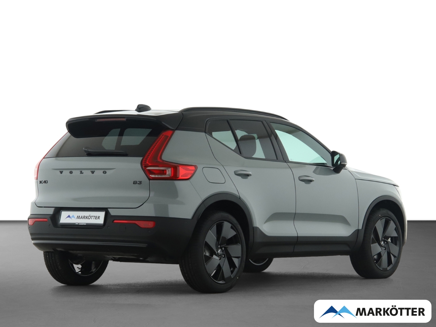Fahrzeugabbildung Volvo XC40 Plus Black Edition 2WD B3 360°/LHZ/SHZ/BLIS