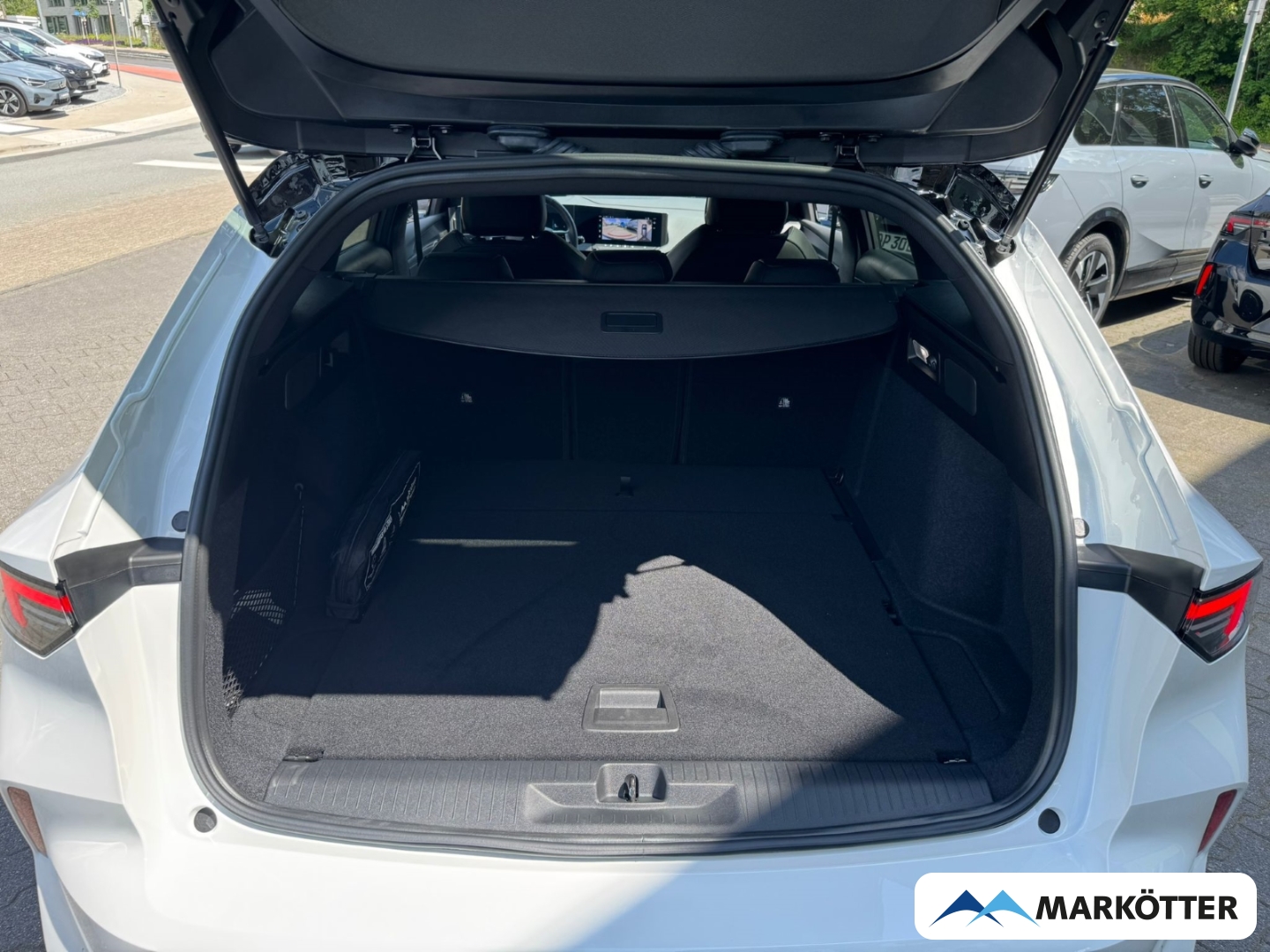Fahrzeugabbildung Opel Astra Sports Tourer GS/SHZ+LHZ/360°CAM/Ambiente