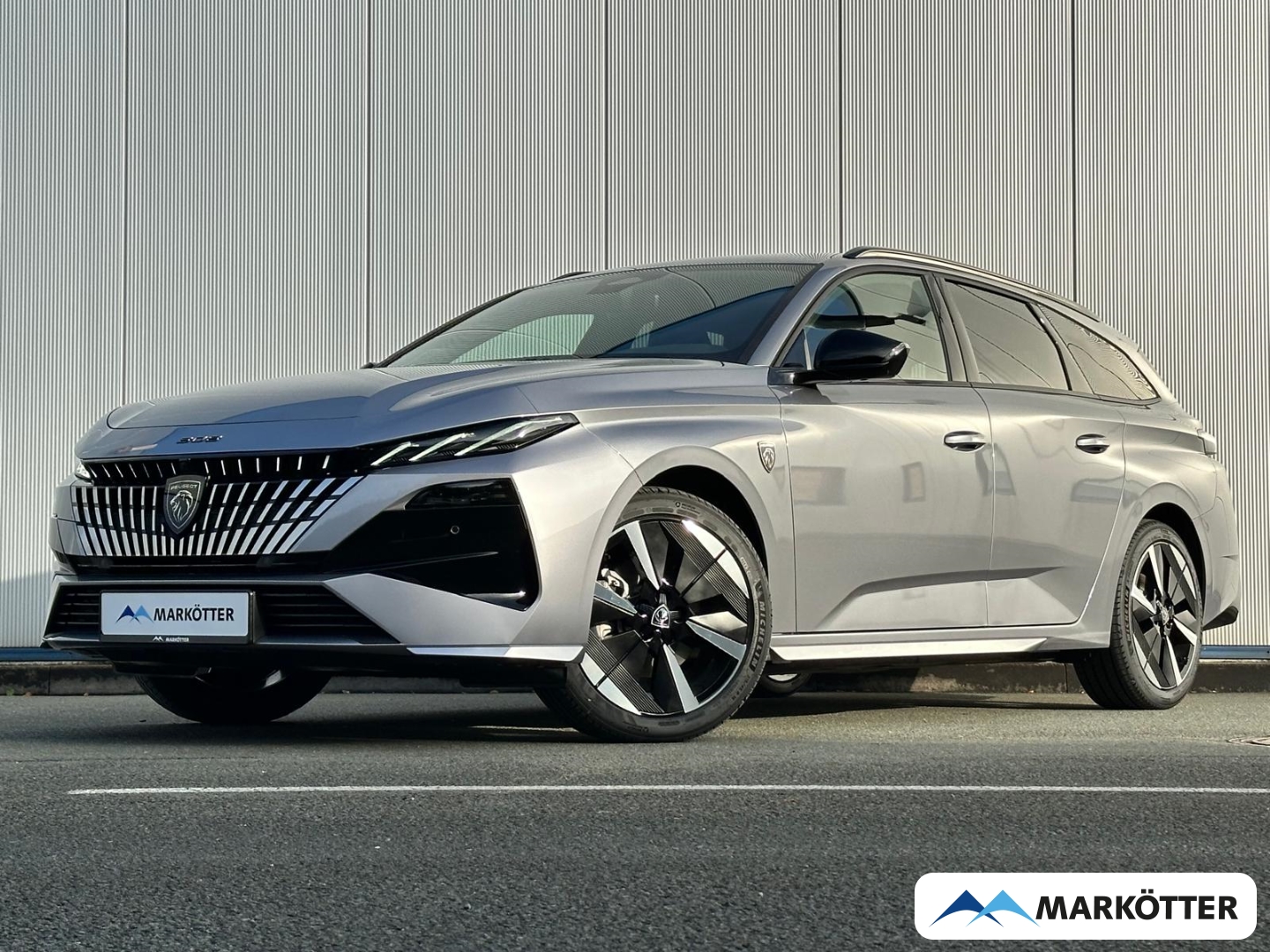 Fahrzeugabbildung Peugeot 308 Elektro GT SW 156 ACC/Memory/Massage