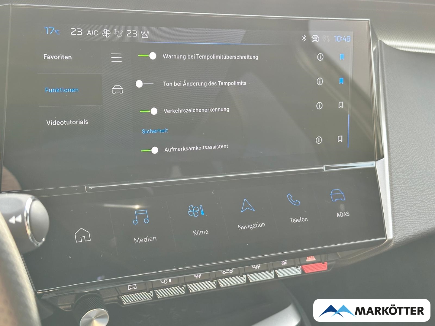 Fahrzeugabbildung Peugeot 308 Elektro GT SW 156 ACC/Memory/Massage