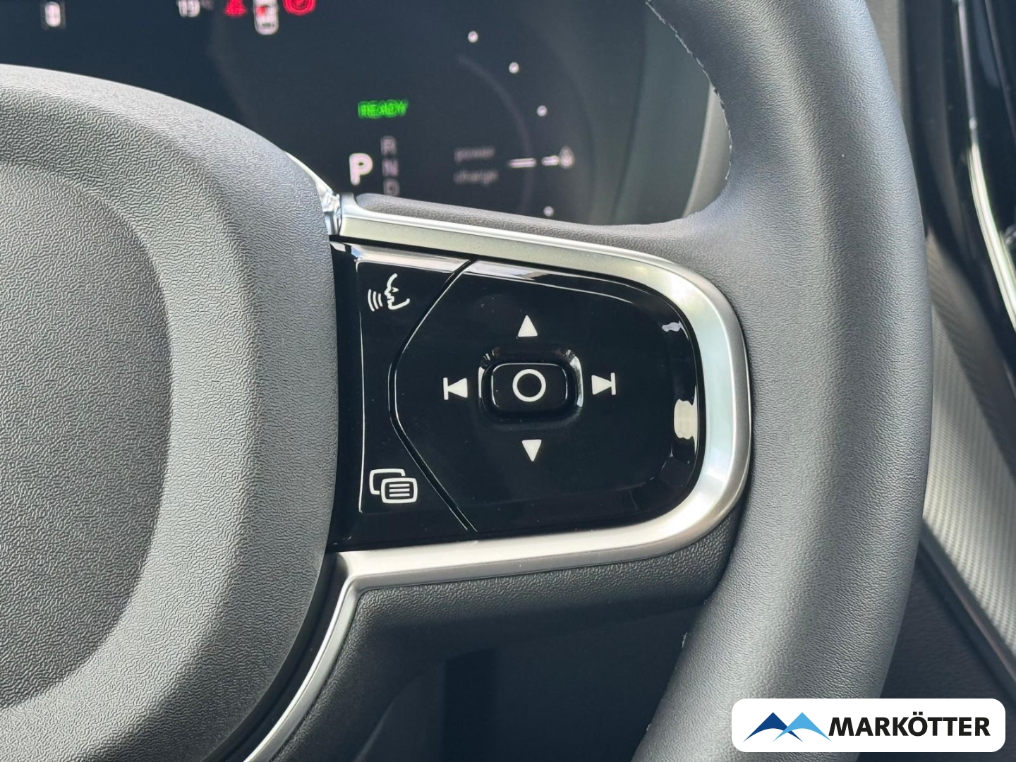 Fahrzeugabbildung Volvo XC60 T8 Plus Black Edition AWD Pano/Head-Up/360°