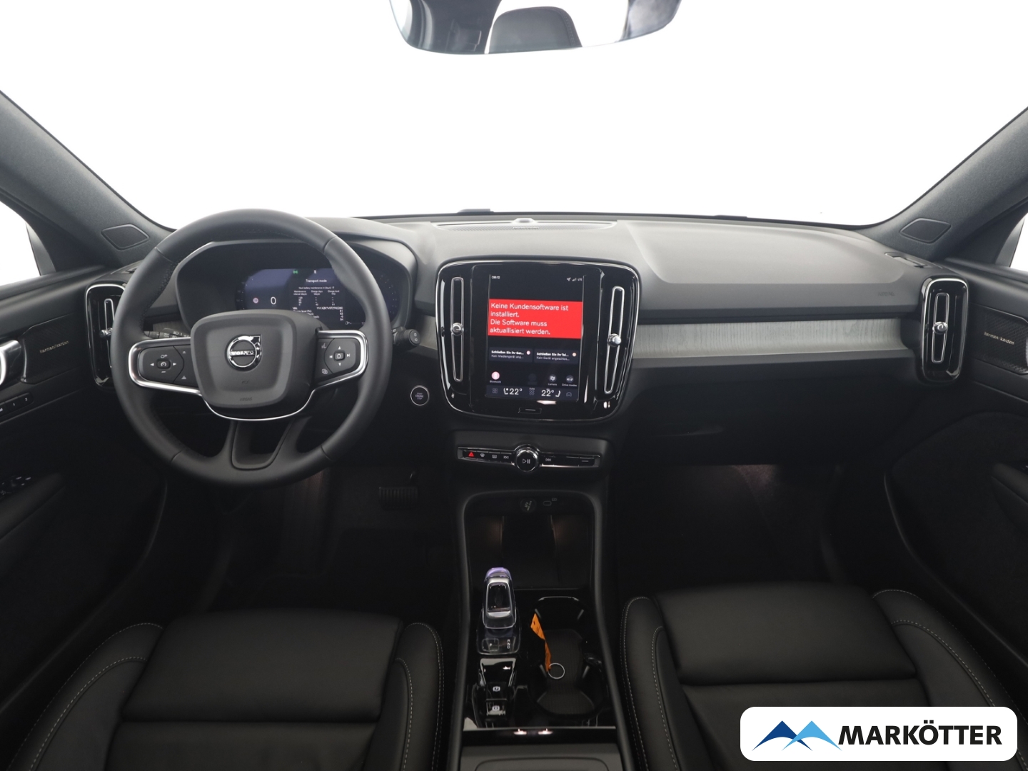 Fahrzeugabbildung Volvo XC40 Plus Dark 2WD B3 LHZ/SHZ/H&K/BLIS/19°