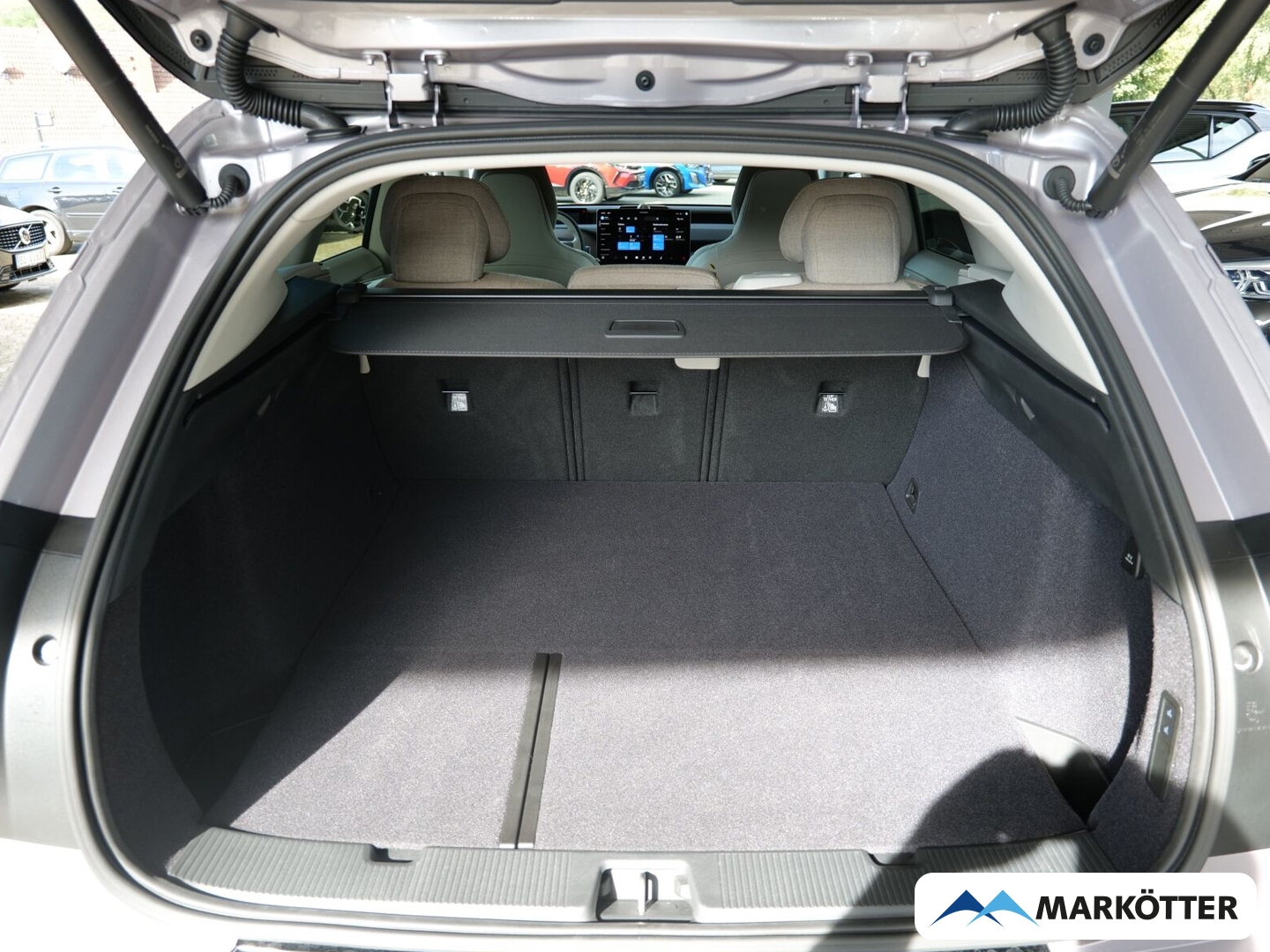 Fahrzeugabbildung Volvo EX60 P10 375kw/electric Ultra AWD/Pano/360°ab Q2 27