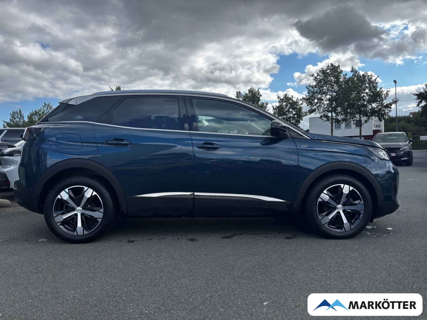 Fahrzeugabbildung Peugeot 3008 GT 360°/ACC/BLIS/SHZ/FOCAL/NAVI/KLIMA