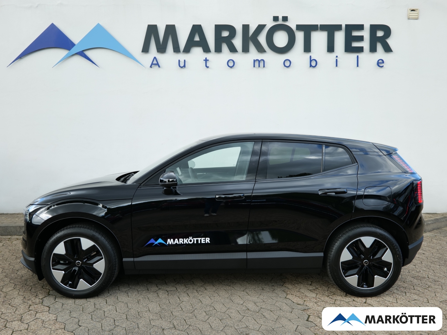Fahrzeugabbildung Volvo EX30 Plus Plus Extended Range