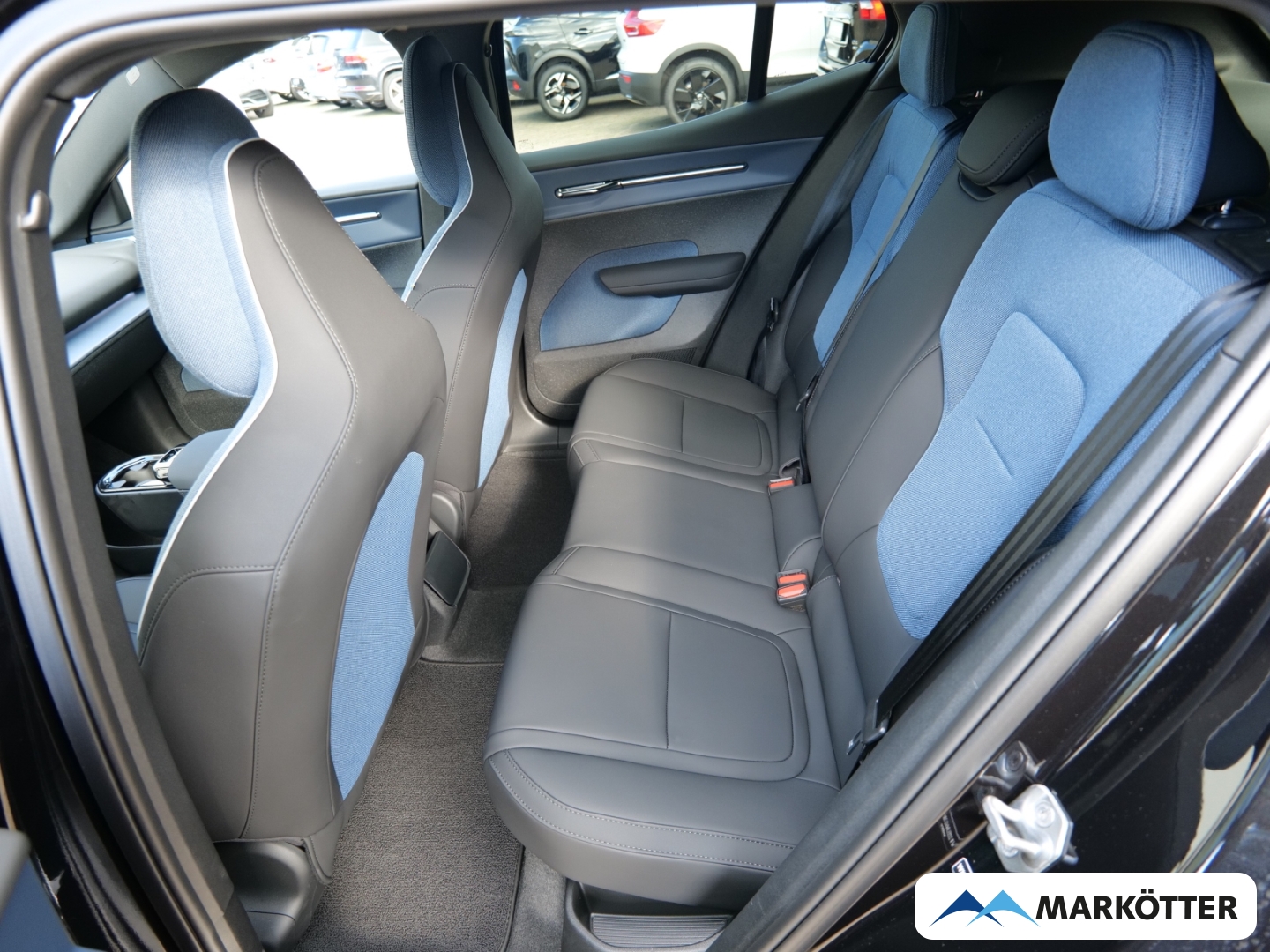 Fahrzeugabbildung Volvo EX30 Plus Plus Extended Range