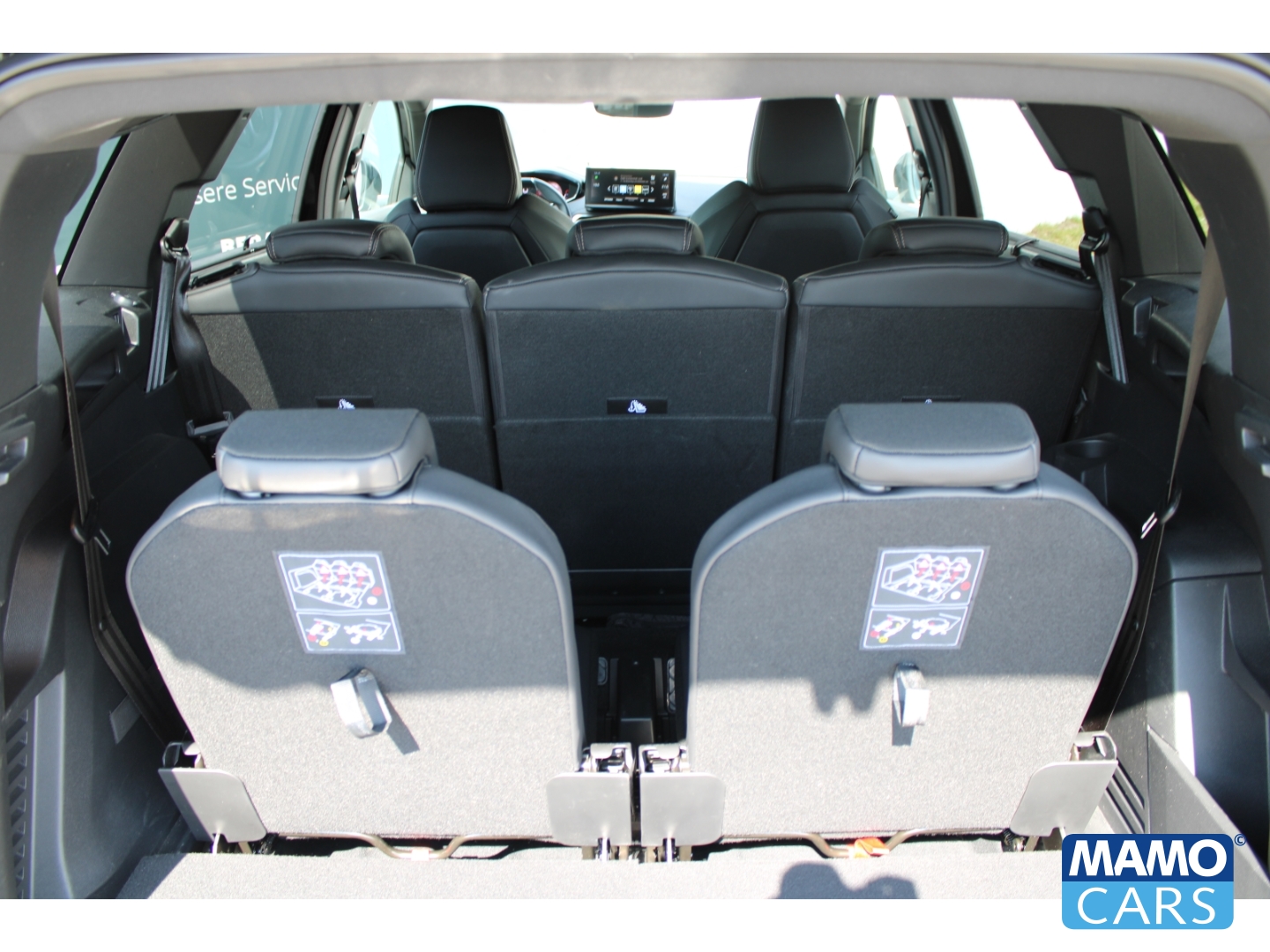 Fahrzeugabbildung Peugeot 5008 GT 7-Sitzer/1.Hand//AHK/Tempomat/Allwetter