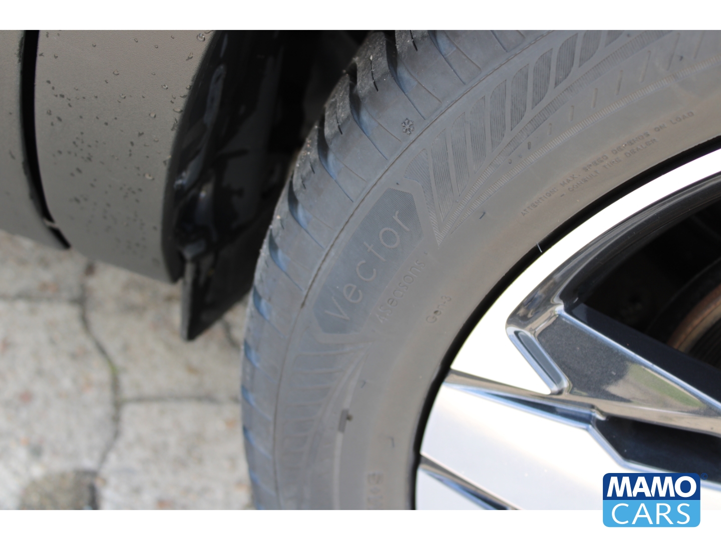 Fahrzeugabbildung Peugeot 5008 GT 7-Sitzer/1.Hand//AHK/Tempomat/Allwetter