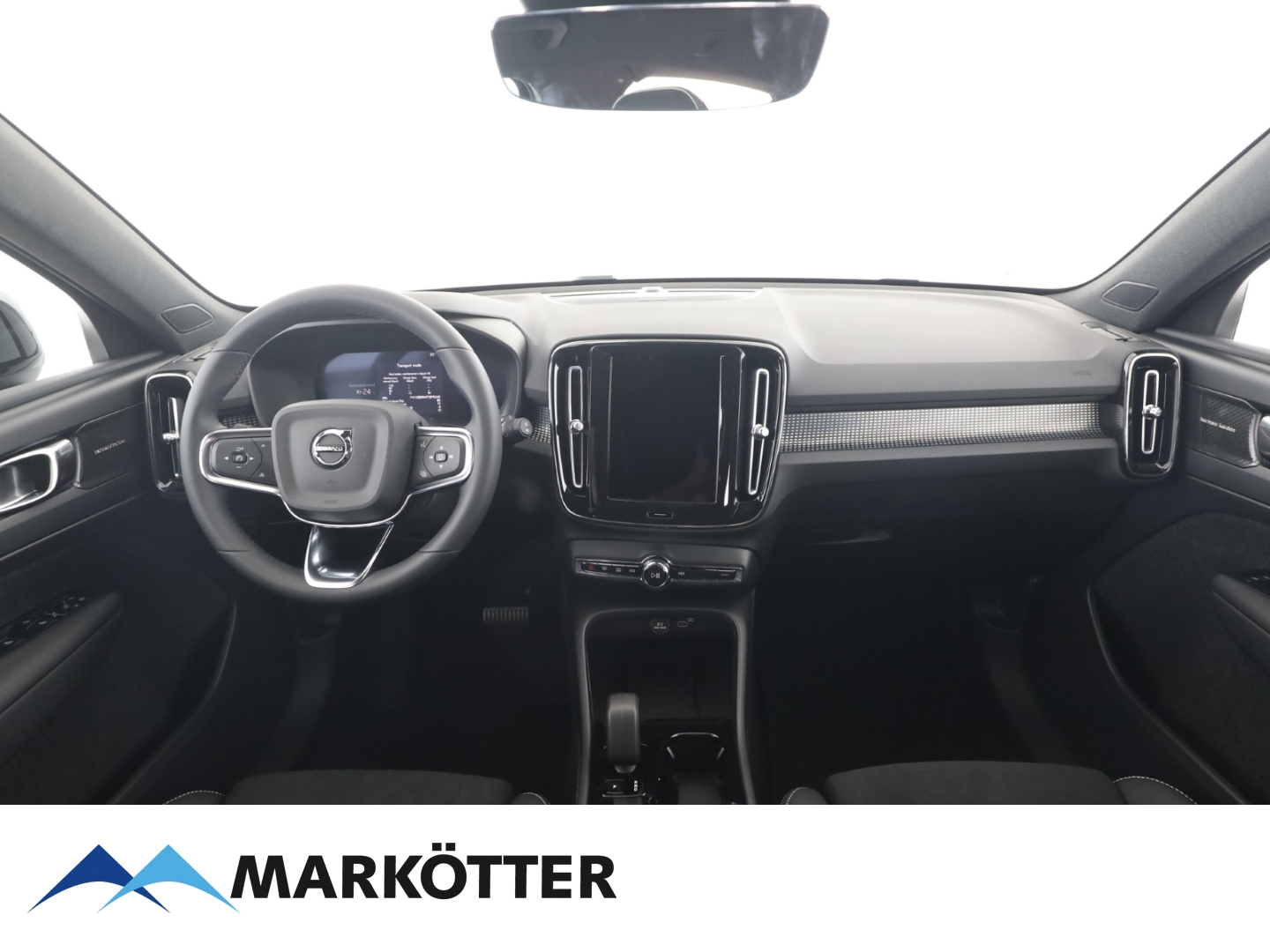 Fahrzeugabbildung Volvo EX40 Twin Motor Plus Black Edition AWD/20''/ACC