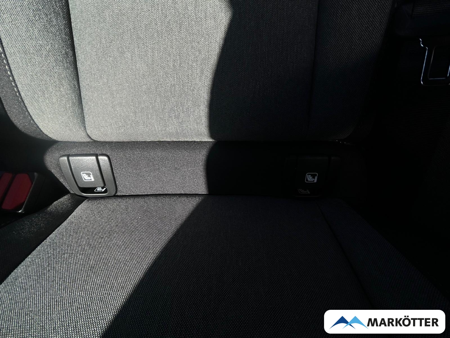 Fahrzeugabbildung Volvo XC40 B3 Plus Black Edition 2WD 360°/ACC/BLIS