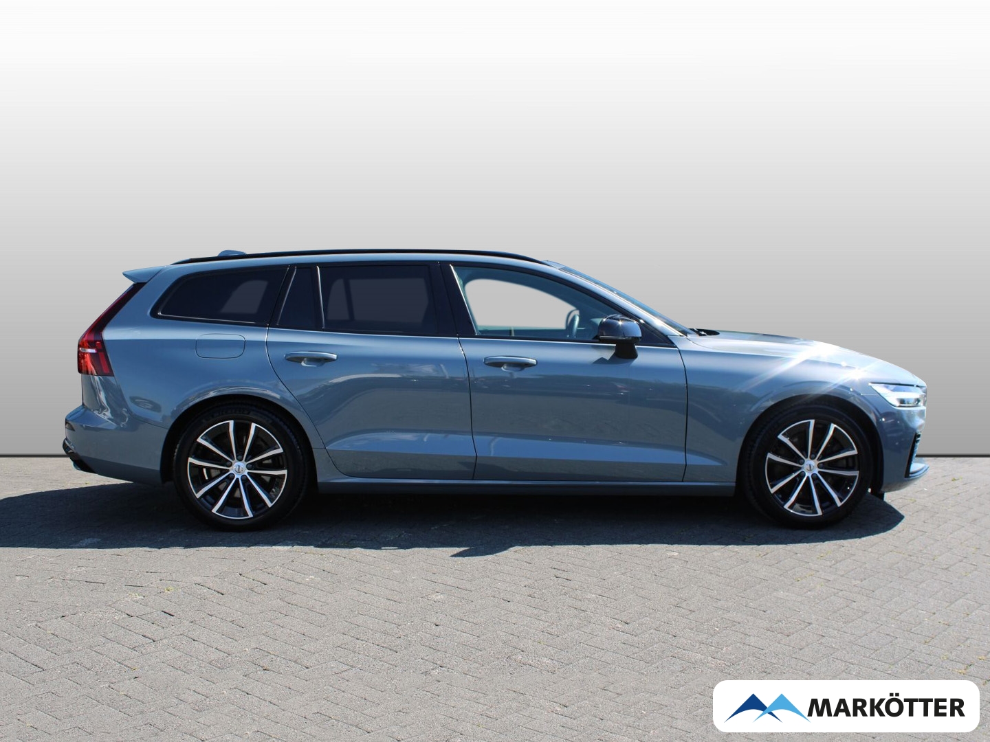 Fahrzeugabbildung Volvo V60 Plus Dark AWD/NAVI/PDC/CAM/Fshz/SHZ/PANO/