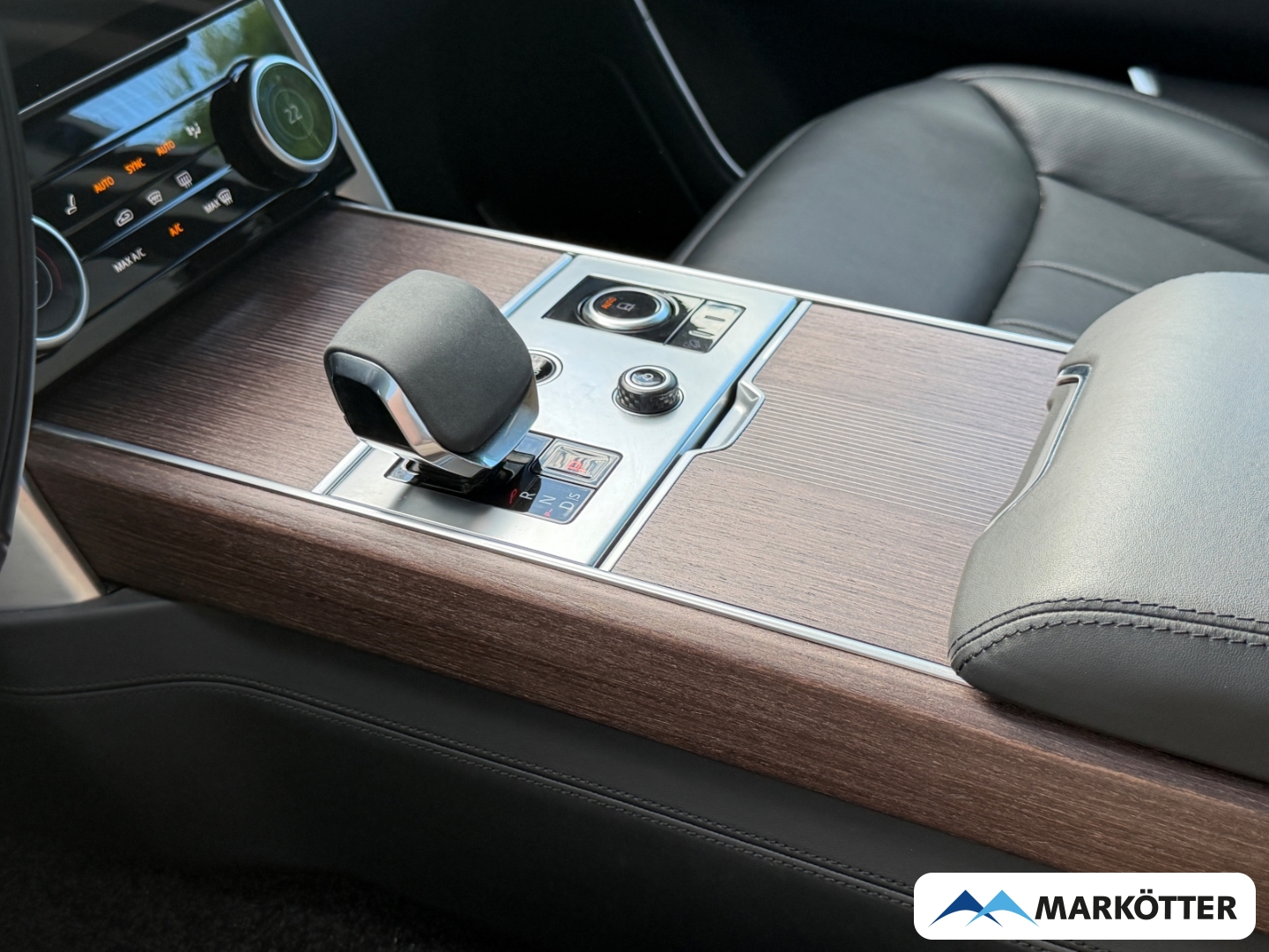 Fahrzeugabbildung Land Rover Range Rover P510e SWB Autobiography Massage/22''