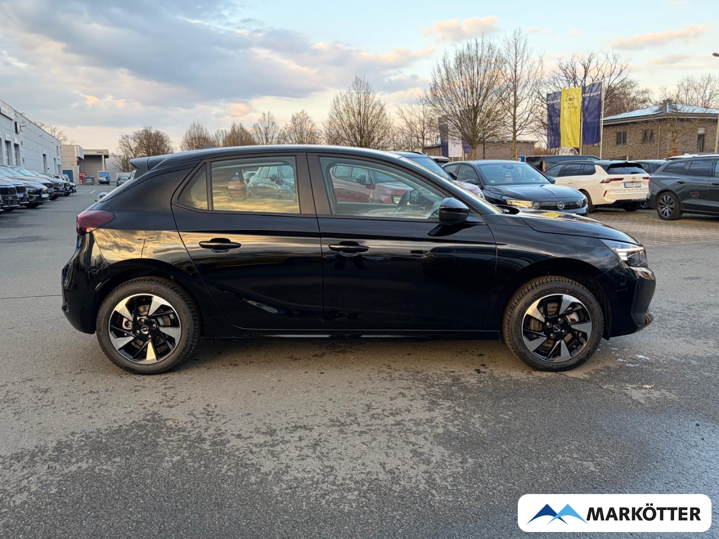 Fahrzeugabbildung Opel Corsa Electric Edition **VORLAUFFAHRZEUG** 11OBC+SHZ+LHZ