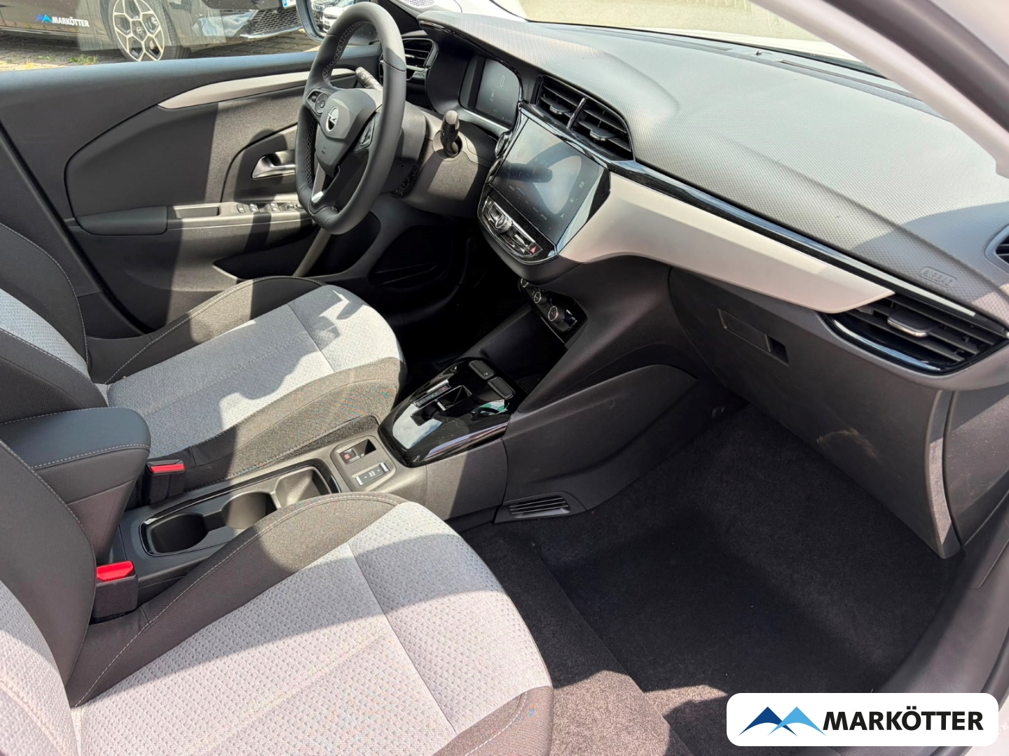 Fahrzeugabbildung Opel Corsa Electric Edition **VORLAUFFAHRZEUG** 11OBC+SHZ+LHZ