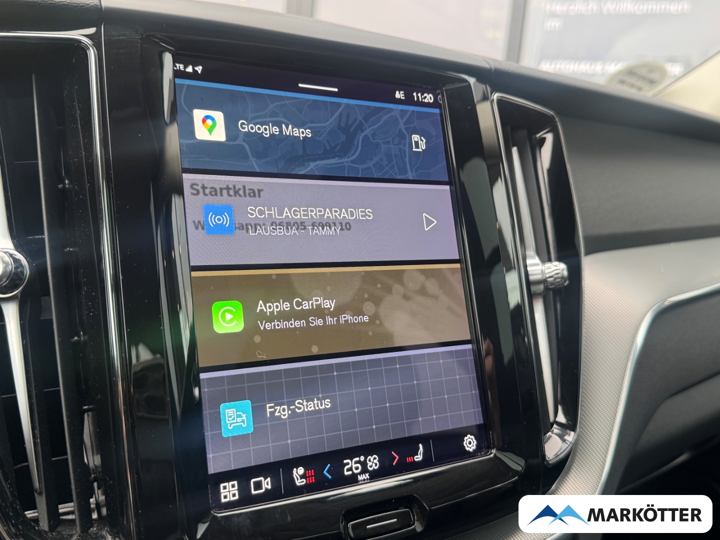 Fahrzeugabbildung Volvo XC60 B5 AWD Plus Dark AHK/E-DACH/MEMORY/KEYLESS