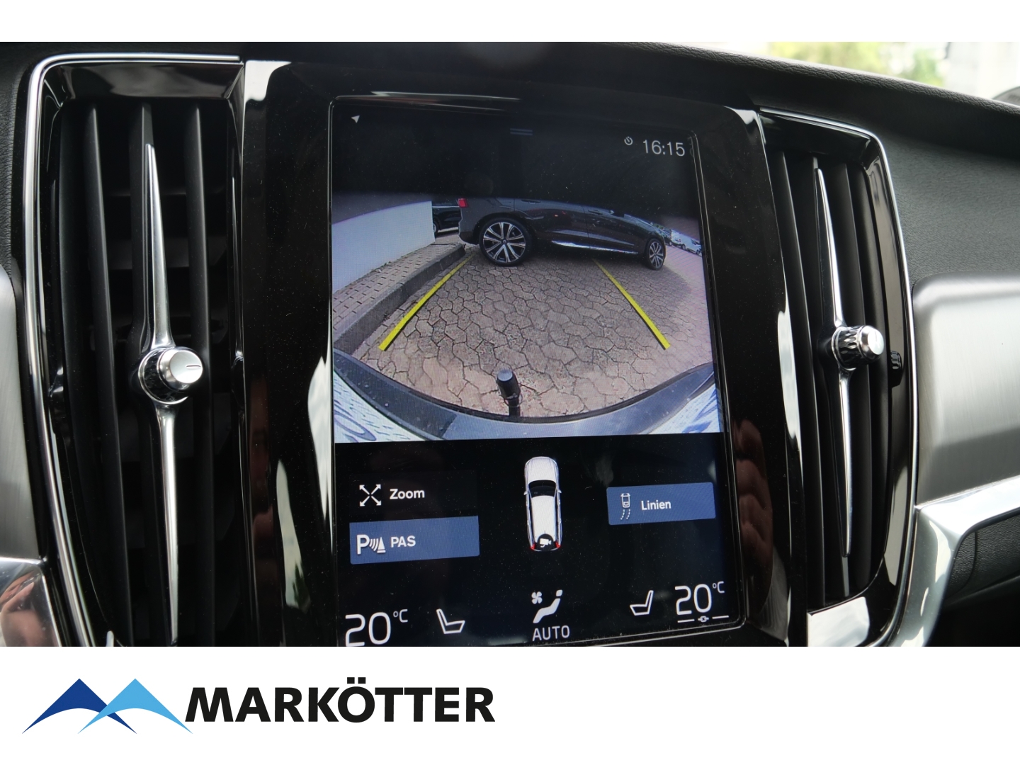 Fahrzeugabbildung Volvo V90 D3 Momentum LED/Kamera/Family-P./AHK