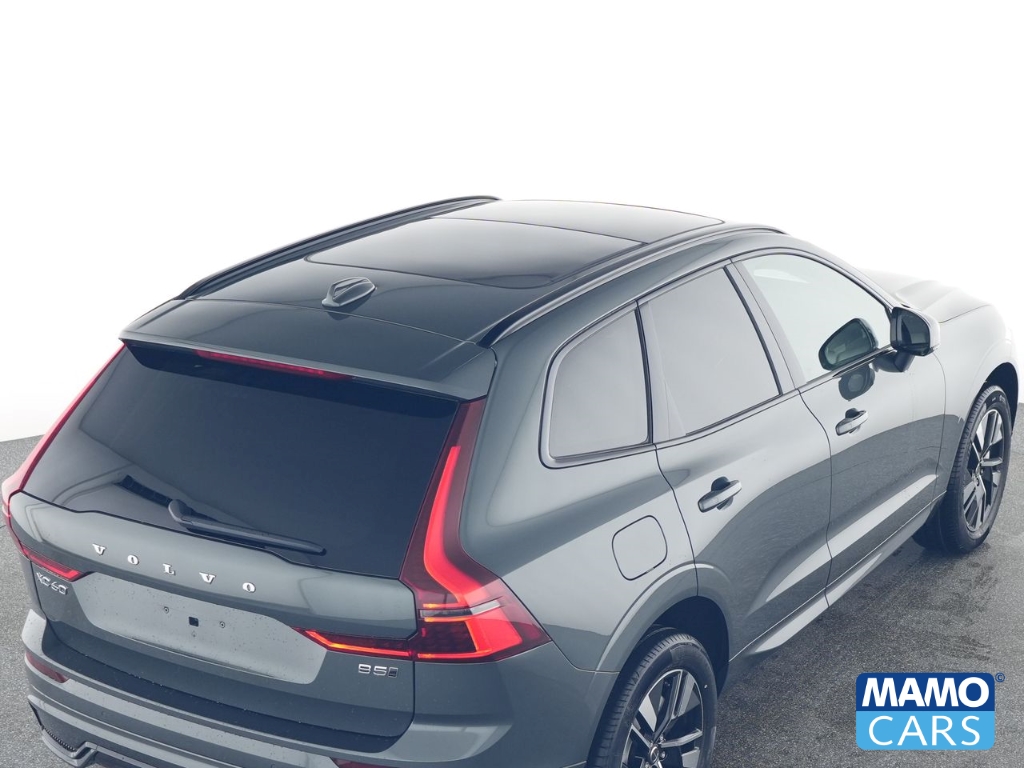 Fahrzeugabbildung Volvo XC60 B5 AWD Plus Dark ACC/BLIS/HUD/PANO/360°