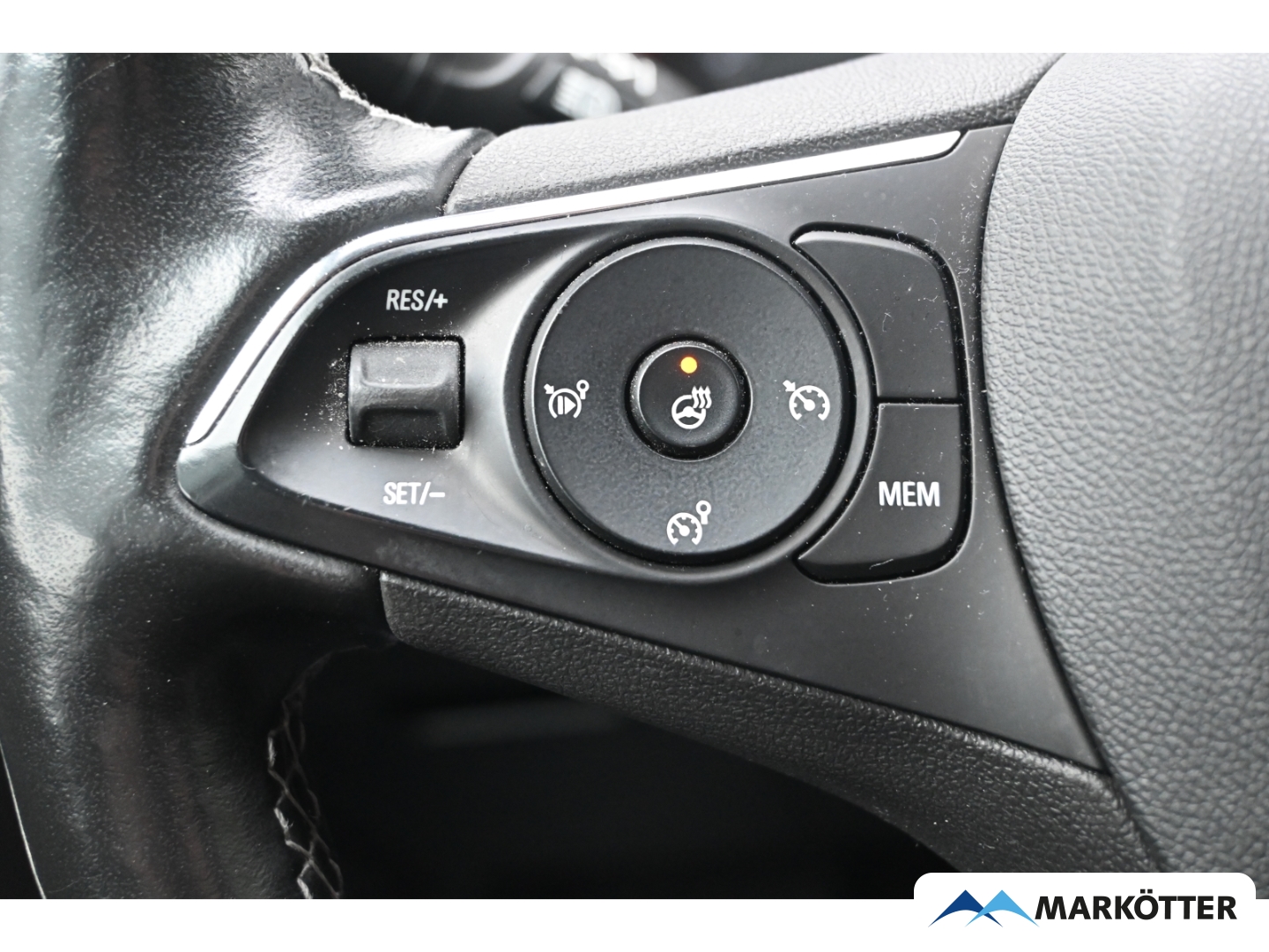 Fahrzeugabbildung Opel Grandland X Edition 1.2 Turbo Kamera/ LenkradH/18''